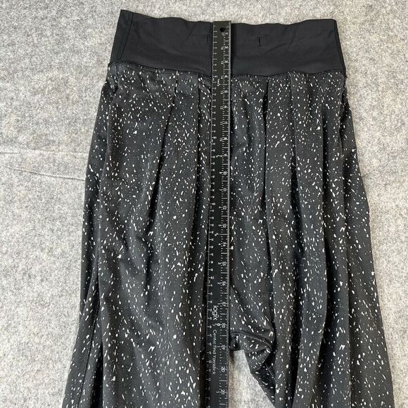 Lululemon Drop It Crop Pants Womens 6 Black Harem Capri Stretch Splatter Print - Picture 2 of 9